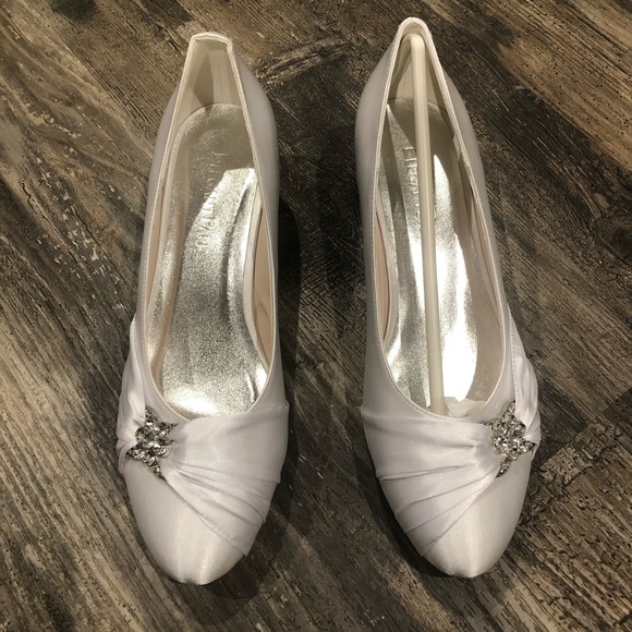 Heels - Picture 3 of 5